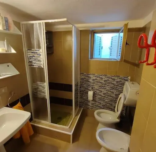 Gabri, 度假居 帕劳